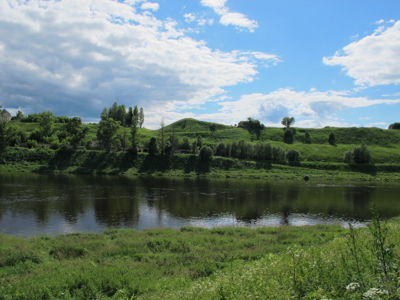 старицкие пещеры,Старица,село Красное, церковь Фельтена 