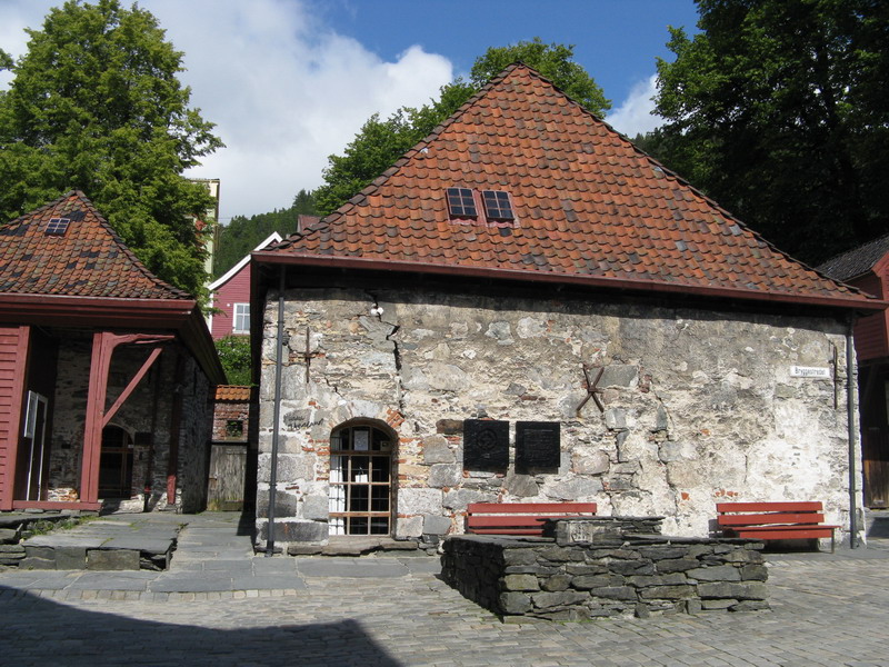Берген, Ставангер, Лисефьорд