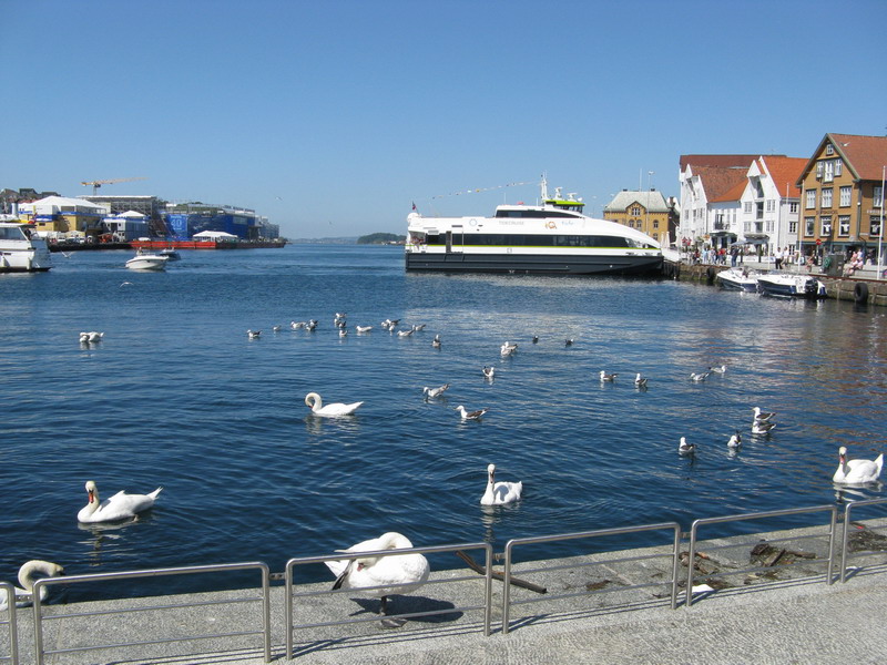 Берген, Ставангер, Лисефьорд